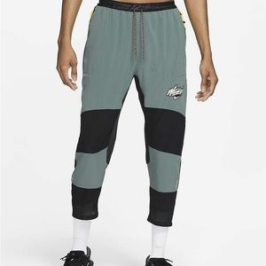Men’s Nike Phenom Elite Wild Running Pants